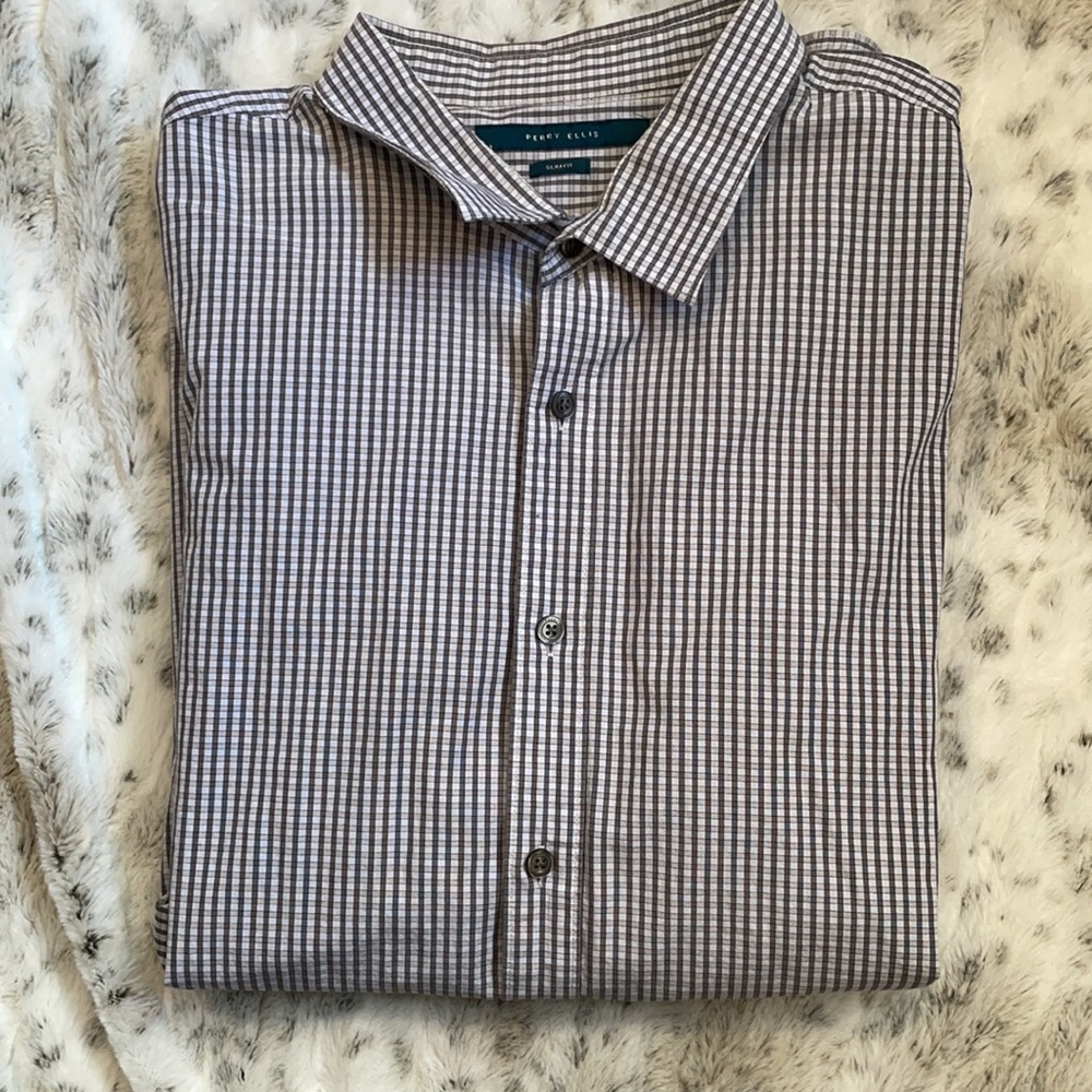 Perry Ellis Button Down